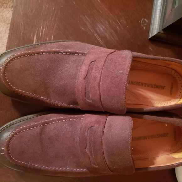 Shoes - Picture 2 of 3